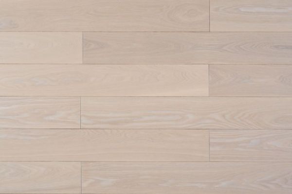 Паркетная доска Ясень Amber Wood БЕЛАЯ НОЧЬ